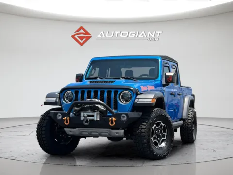 Photos of 2023 Jeep Gladiator Mojave for sale in Indianapolis, IN at AutoGiant USA Indianapolis