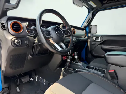More photos of 2023 Jeep Gladiator Mojave at AutoGiant USA Indianapolis, IN