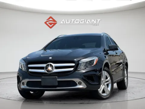 Photos of 2016 Mercedes-Benz GLA 250 for sale in Indianapolis, IN at AutoGiant USA Indianapolis