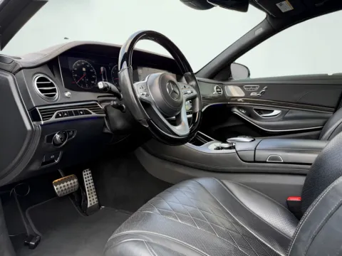 Photos of 2019 Mercedes-Benz S-Class S 560 for sale in Indianapolis, IN at AutoGiant USA Indianapolis