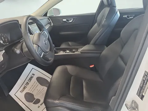 More photos of 2019 Volvo S60 T6 Momentum at AutoGiant USA Indianapolis, IN