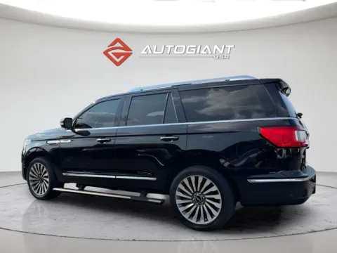 More photos of 2020 Lincoln Navigator Reserve at AutoGiant USA Indianapolis, IN