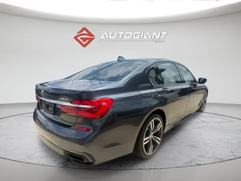 More photos of 2017 BMW 7 Series 750i at AutoGiant USA Indianapolis, IN