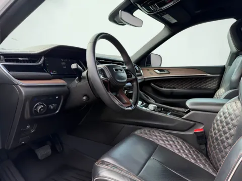 Photos of 2022 Jeep Grand Cherokee Summit 4xe for sale in Indianapolis, IN at AutoGiant USA Indianapolis