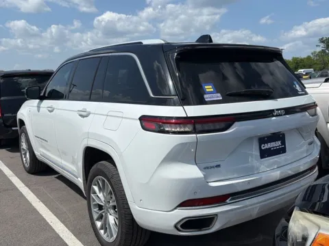 Another view of 2022 Jeep Grand Cherokee Summit 4xe for sale in Indianapolis, IN at AutoGiant USA Indianapolis