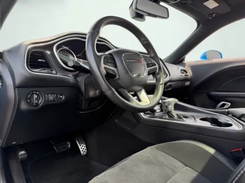 More photos of 2016 Dodge Challenger R/T Scat Pack at AutoGiant USA Indianapolis, IN