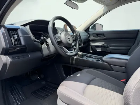 Photos of 2023 Nissan Pathfinder S for sale in Indianapolis, IN at AutoGiant USA Indianapolis
