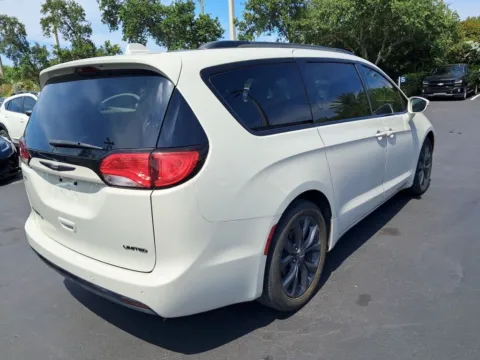 Another view of 2019 Chrysler Pacifica Limited for sale in Indianapolis, IN at AutoGiant USA Indianapolis