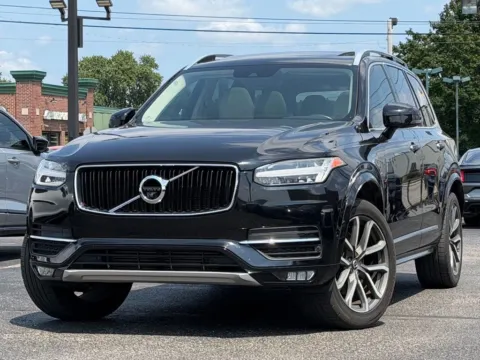 Black 2018 Volvo XC90 T5 Momentum for sale in Indianapolis, IN