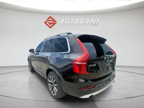 Another view of 2018 Volvo XC90 T5 Momentum for sale in Indianapolis, IN at AutoGiant USA Indianapolis