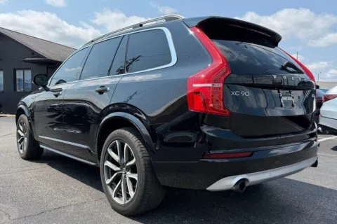 More photos of 2018 Volvo XC90 T5 Momentum at AutoGiant USA Indianapolis, IN