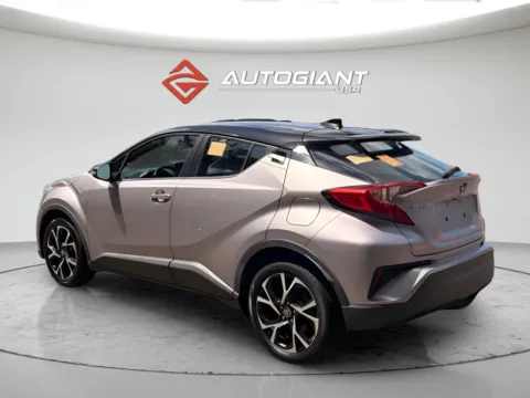 More photos of 2020 Toyota C-HR XLE at AutoGiant USA Indianapolis, IN
