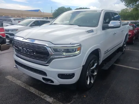 White 2022 Ram 1500 Limited for sale in Indianapolis, IN