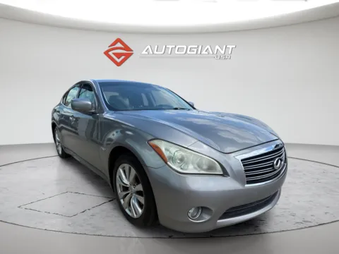 More photos of 2012 INFINITI M Hybrid M35h at AutoGiant USA Indianapolis, IN