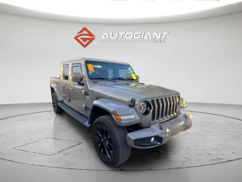 More photos of 2023 Jeep Gladiator Overland at AutoGiant USA Indianapolis, IN