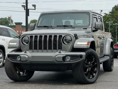 Gray 2023 Jeep Gladiator Overland for sale in Indianapolis, IN