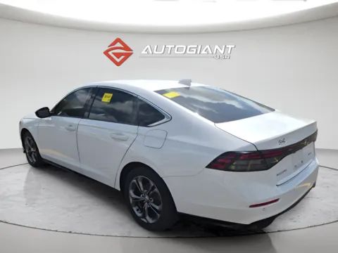 Photos of 2023 Honda Accord Hybrid EX-L for sale in Indianapolis, IN at AutoGiant USA Indianapolis