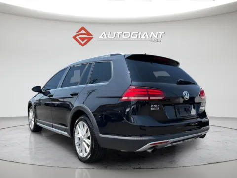 More photos of 2019 Volkswagen Golf Alltrack at AutoGiant USA Indianapolis, IN