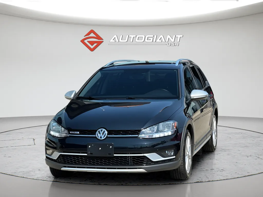 2019 Volkswagen Golf Alltrack for sale in Indianapolis, IN