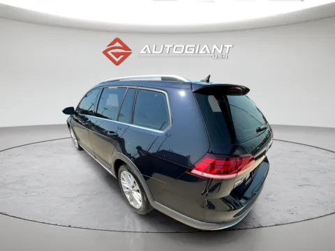 More photos of 2019 Volkswagen Golf Alltrack at AutoGiant USA Indianapolis, IN