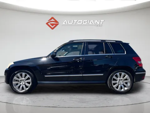 Another view of 2010 Mercedes-Benz GLK 350 for sale in Indianapolis, IN at AutoGiant USA Indianapolis