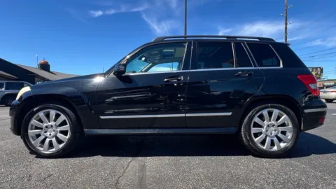Another view of 2010 Mercedes-Benz GLK 350 for sale in Indianapolis, IN at AutoGiant USA Indianapolis