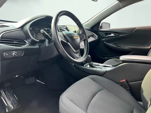 Photos of 2017 Chevrolet Malibu LT for sale in Indianapolis, IN at AutoGiant USA Indianapolis