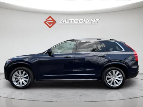 Another view of 2019 Volvo XC90 T6 Momentum for sale in Indianapolis, IN at AutoGiant USA Indianapolis
