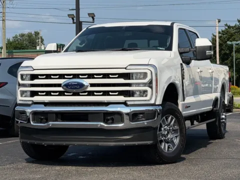 White 2023 Ford F-350SD Lariat for sale in Indianapolis, IN