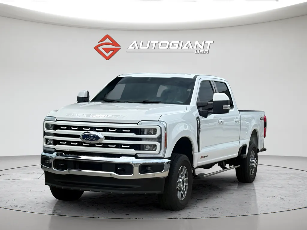 White 2023 Ford F-350SD Lariat for sale in Indianapolis, IN