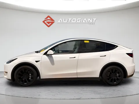 Another view of 2022 Tesla Model Y Long Range for sale in Indianapolis, IN at AutoGiant USA Indianapolis