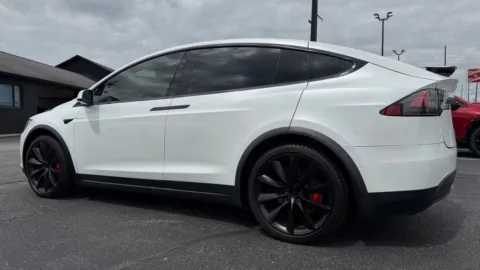 More photos of 2019 Tesla Model X Performance at AutoGiant USA Indianapolis, IN