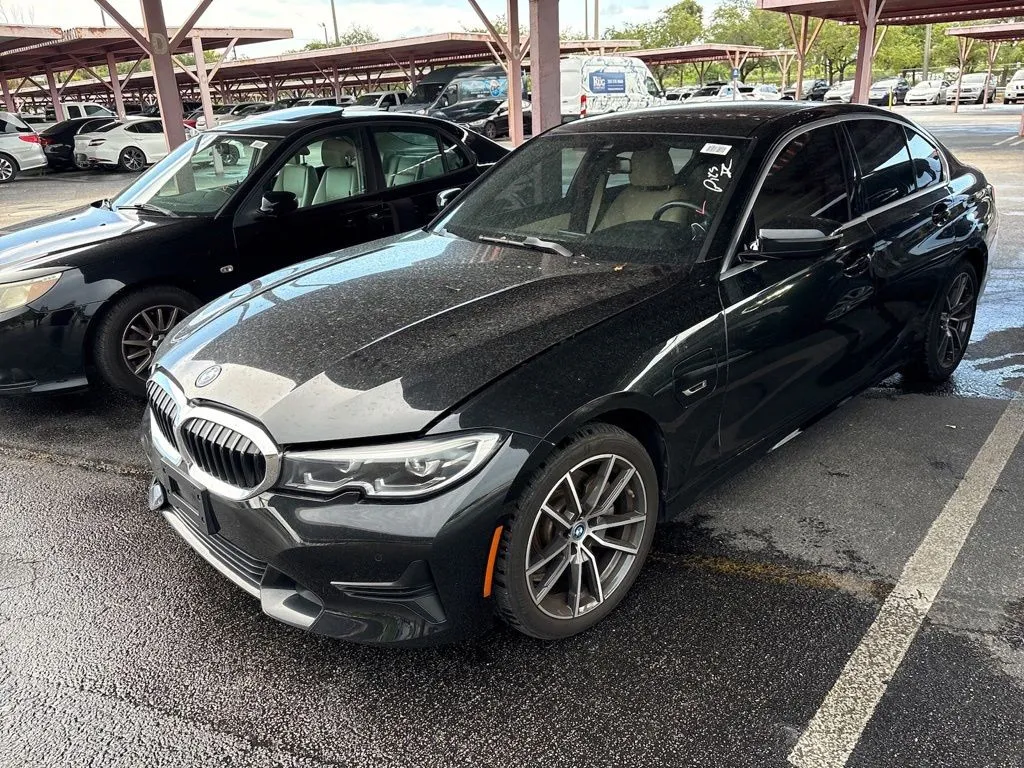 Black 2022 BMW 3 Series 330e iPerformance for sale in Indianapolis, IN