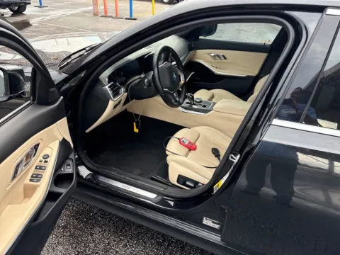 More photos of 2022 BMW 3 Series 330e iPerformance at AutoGiant USA Indianapolis, IN