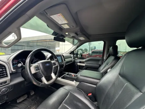 Photos of 2020 Ford F-250SD Lariat for sale in Indianapolis, IN at AutoGiant USA Indianapolis