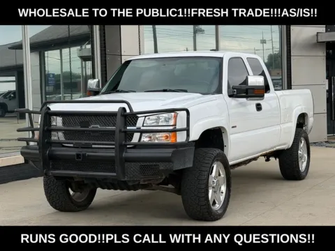 White 2004 Chevrolet Silverado 2500HD LS for sale in Indianapolis, IN