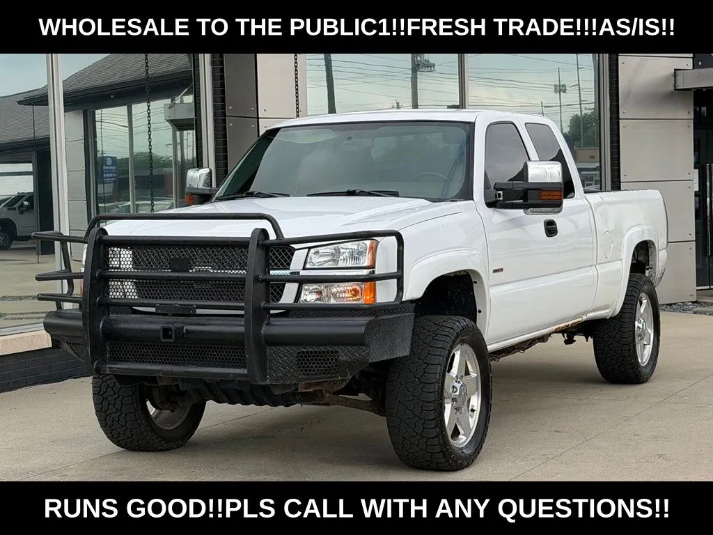 White 2004 Chevrolet Silverado 2500HD LS for sale in Indianapolis, IN
