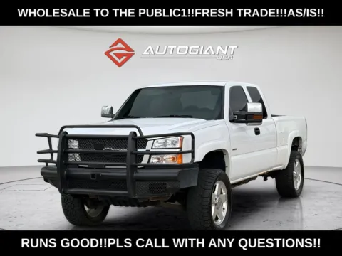 White 2004 Chevrolet Silverado 2500HD LS for sale in Indianapolis, IN