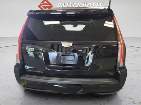 More photos of 2019 Cadillac Escalade ESV Premium at AutoGiant USA Indianapolis, IN