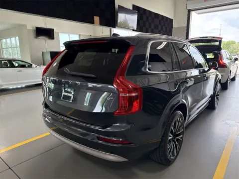 Another view of 2022 Volvo XC90 T6 Momentum for sale in Indianapolis, IN at AutoGiant USA Indianapolis