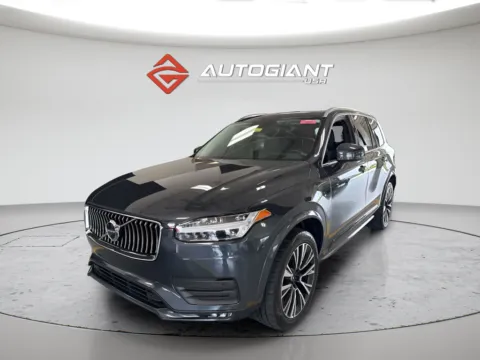 Gray 2022 Volvo XC90 T6 Momentum for sale in Indianapolis, IN