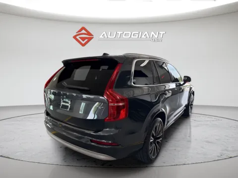 Another view of 2022 Volvo XC90 T6 Momentum for sale in Indianapolis, IN at AutoGiant USA Indianapolis