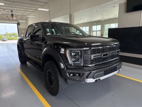 More photos of 2022 Ford F-150 Raptor at AutoGiant USA Indianapolis, IN