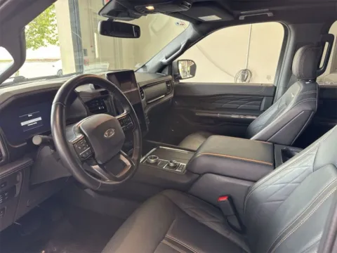 More photos of 2023 Ford Expedition Platinum at AutoGiant USA Indianapolis, IN