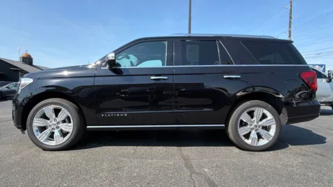 More photos of 2023 Ford Expedition Platinum at AutoGiant USA Indianapolis, IN
