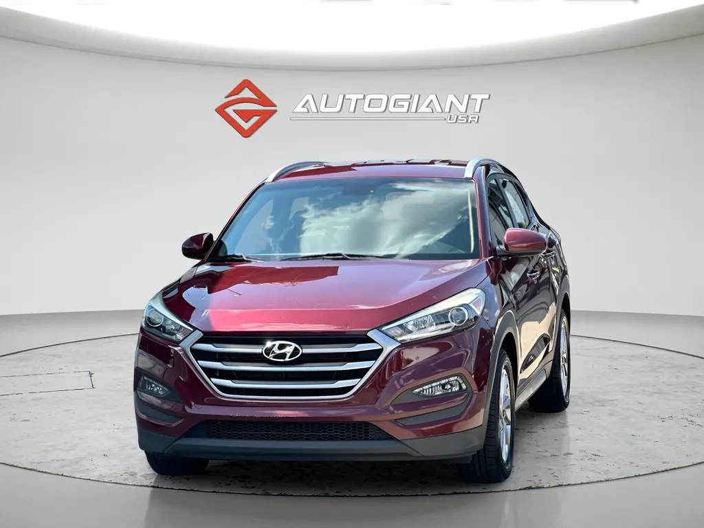 Red 2018 Hyundai Tucson SEL for sale in Indianapolis, IN