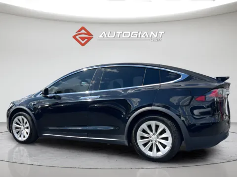 More photos of 2020 Tesla Model X Long Range at AutoGiant USA Indianapolis, IN