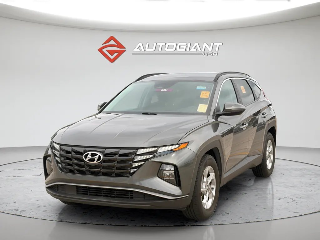 Gray 2022 Hyundai Tucson SEL for sale in Indianapolis, IN