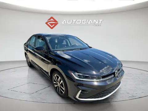 More photos of 2025 Volkswagen Jetta 1.5T SE at AutoGiant USA Indianapolis, IN