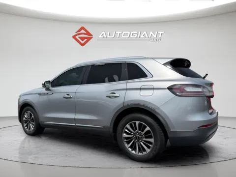More photos of 2021 Lincoln Nautilus Reserve at AutoGiant USA Indianapolis, IN